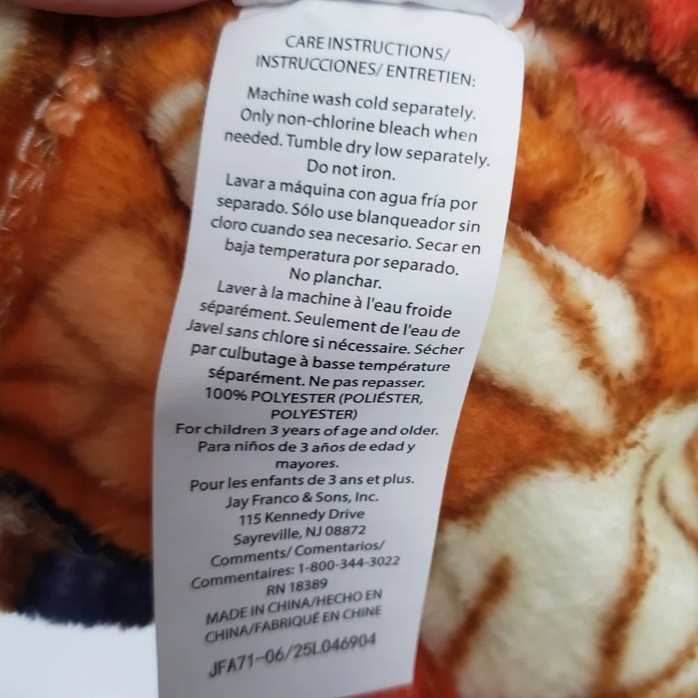 Bluey & Bingo Autum Leaves Plush Throw Blanket 50